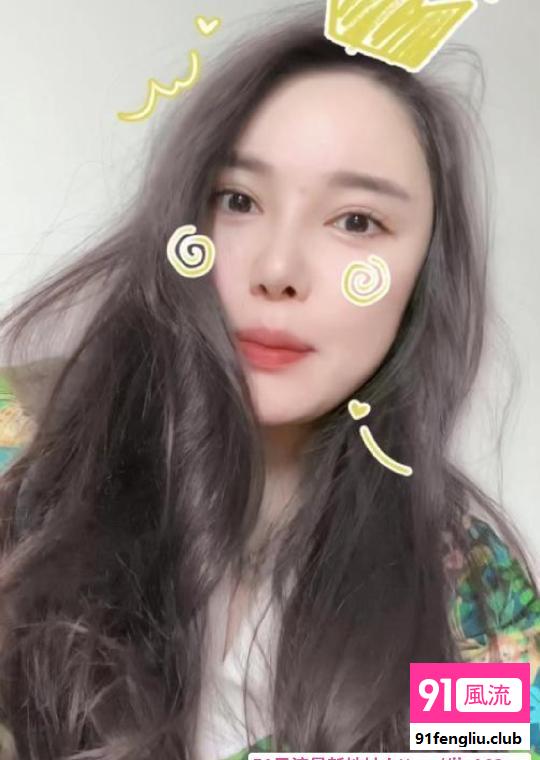 建邺吾悦广场小姐姐